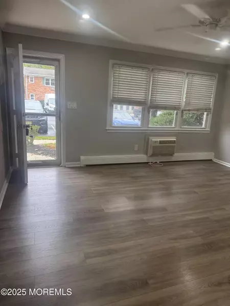 96 East Avenue #65, Atlantic Highlands, NJ 07716