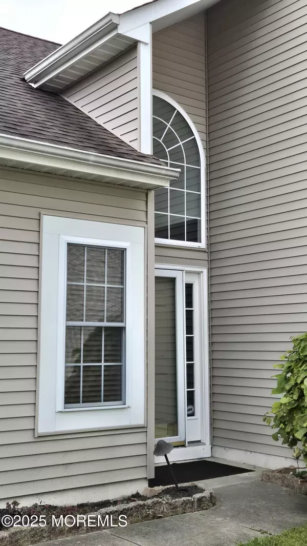 Waretown, NJ 08758,46 Belmar Boulevard