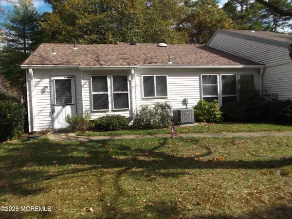 713 Wooton Court, Manchester, NJ 08759