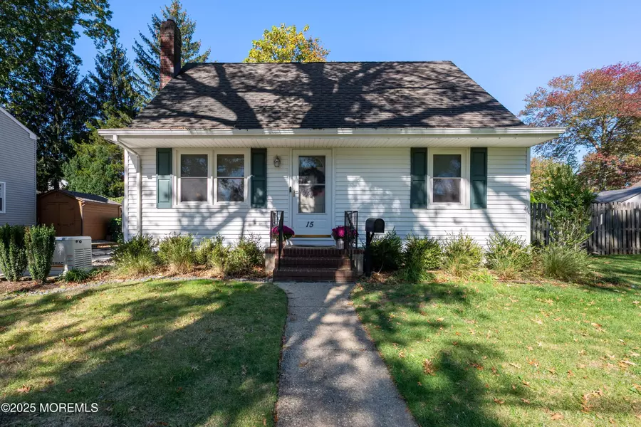 15 Hillside Street, Red Bank, NJ 07701