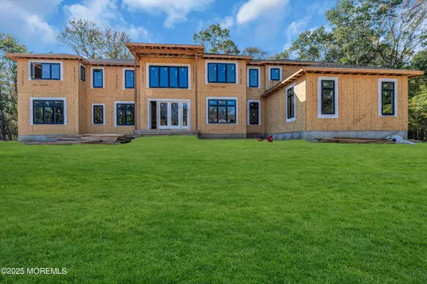 Morganville, NJ 07751,117 Parker Chase Court