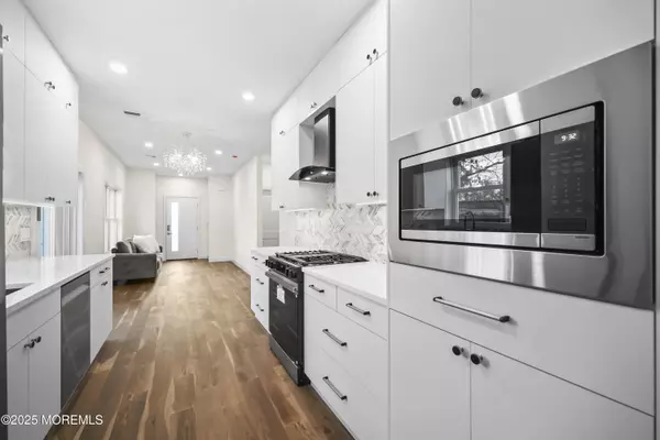 Morganville, NJ 07751,188 Texas Road