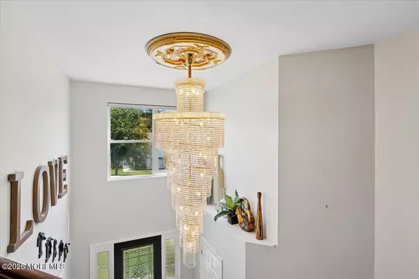 Howell, NJ 07731,2 Higgins Court