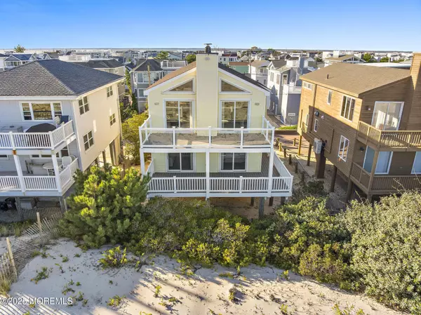 214 E 29th Street, Long Beach Twp, NJ 08008