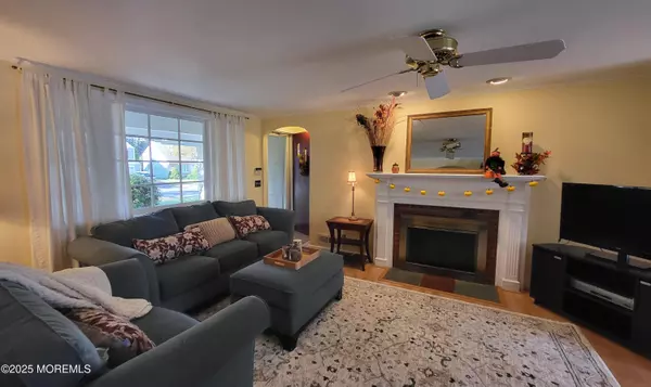 Manasquan, NJ 08736,2404 Lenape Trail