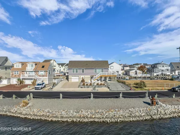 Bayville, NJ 08721,257 Sandlewood Drive