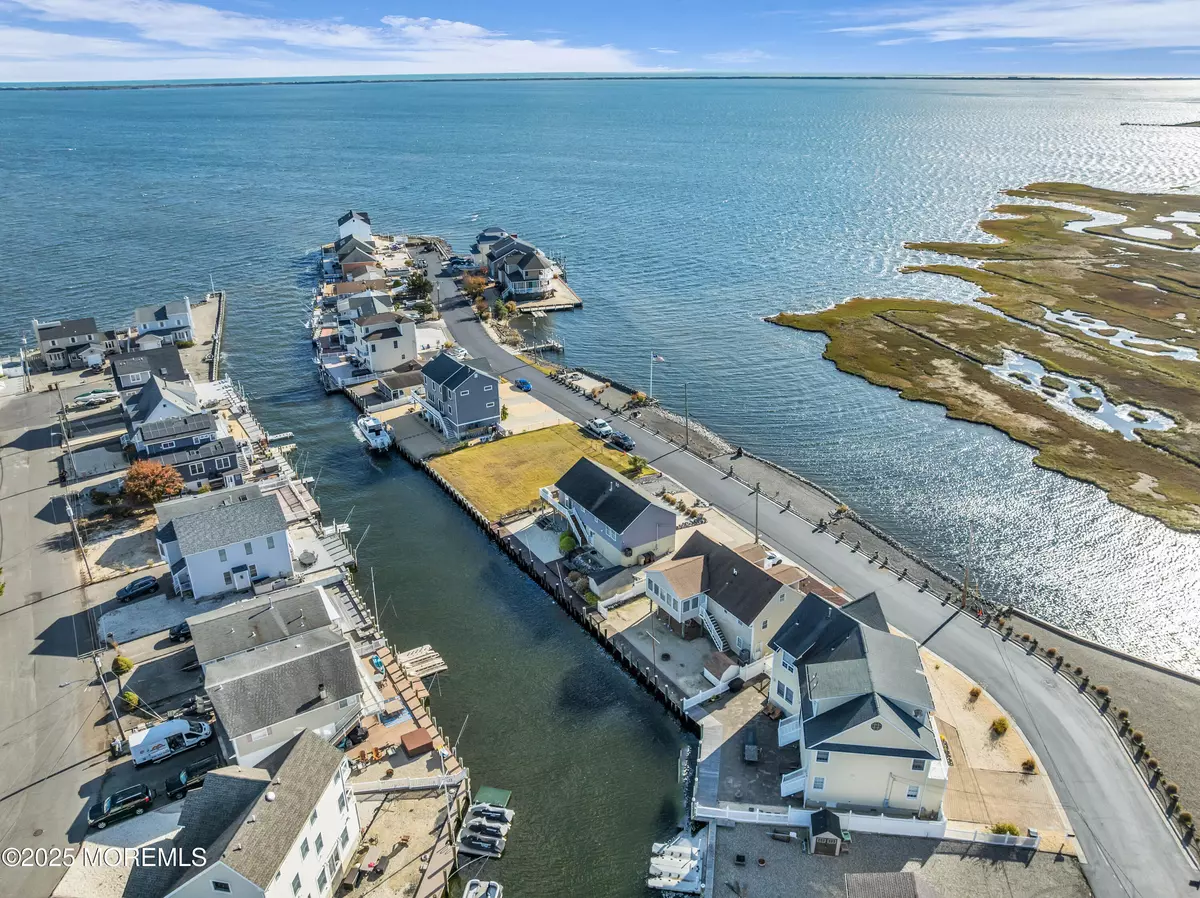 Bayville, NJ 08721,257 Sandlewood Drive