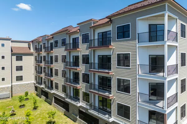 Long Branch, NJ 07740,272 Willow Avenue #308