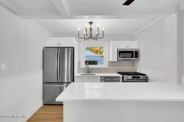 Keansburg, NJ 07734,74 Forest Avenue