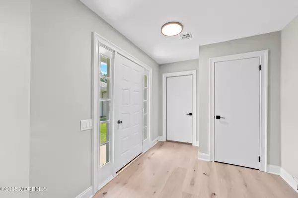 Monroe, NJ 08831,442 Dahlia Plaza #442A