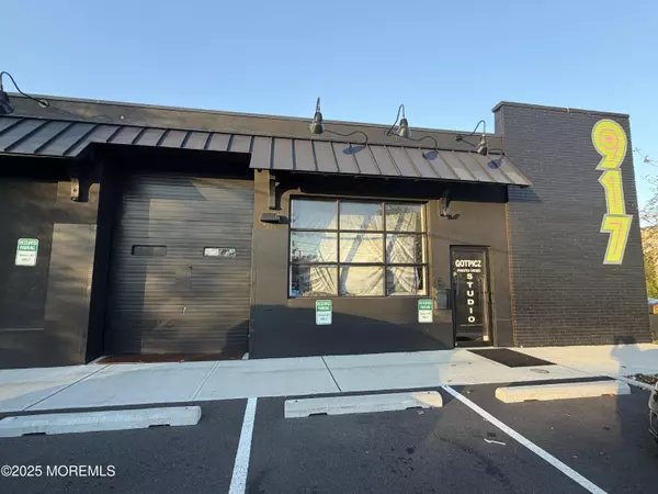 917 3rd Avenue #Bay 3, Asbury Park, NJ 07712