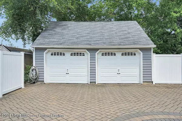 Brick, NJ 08724,1722 Burrsville Road