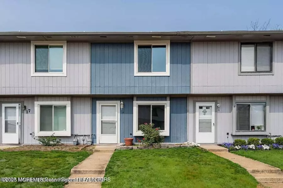 19 Creek Road, Brick, NJ 08724