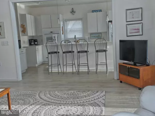 Manahawkin, NJ 08050,1603 Mill Creek Road