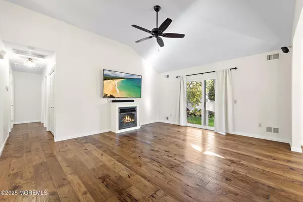 Beachwood, NJ 08722,501 Spray Avenue