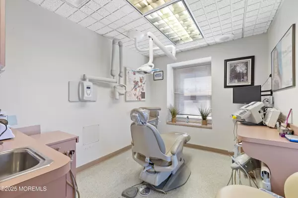 Middletown, NJ 07748,9 Leonardville Road