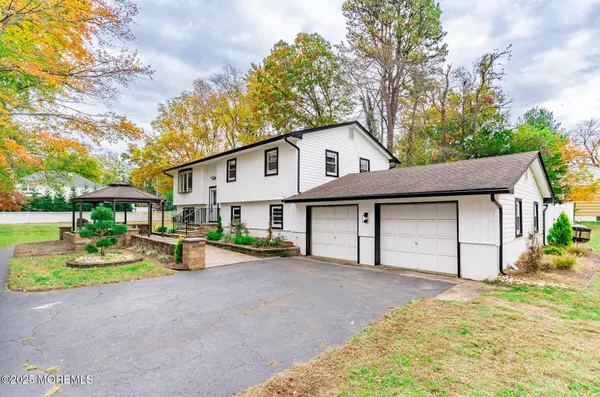 Manalapan, NJ 07726,160 Pension Road