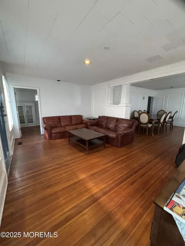 Deal, NJ 07723,21 Wyckoff Street