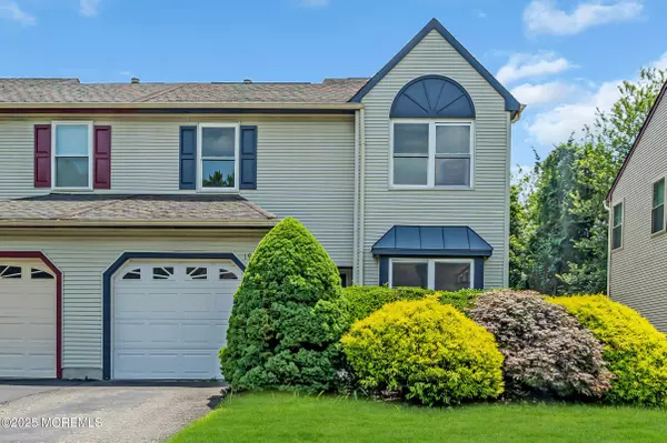 Freehold, NJ 07728,19 Longbrook Lane