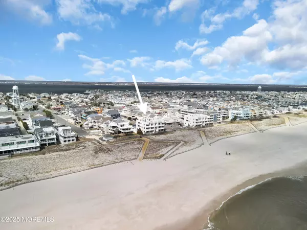 South Seaside Park, NJ 08752,2200 S Ocean Avenue #304