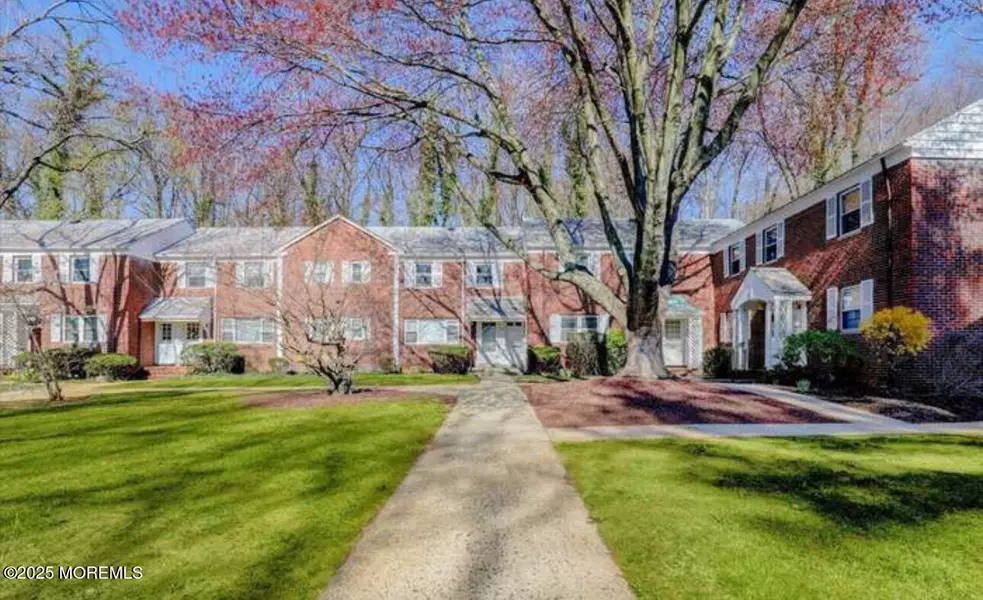 102 Manor Drive #911, Red Bank, NJ 07701