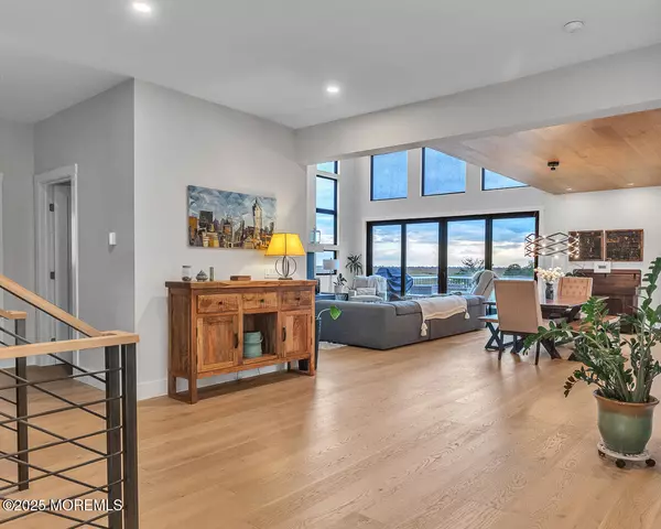 West Creek, NJ 08092,637 Cedar Run Dock Road