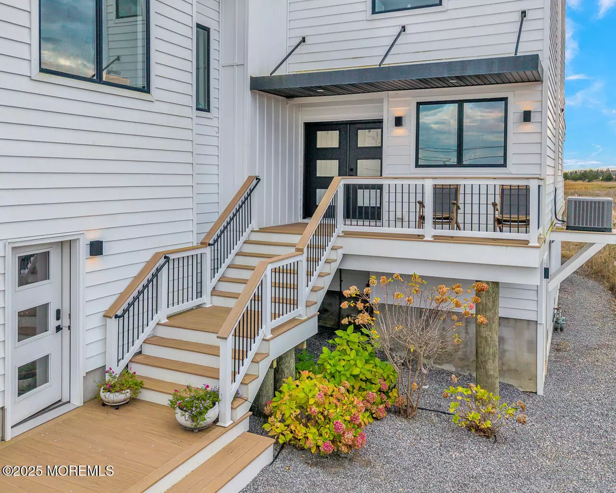 West Creek, NJ 08092,637 Cedar Run Dock Road