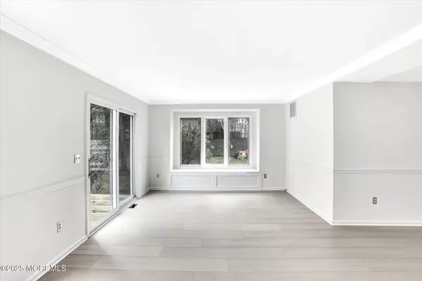 Toms River, NJ 08753,256 Marigold Court