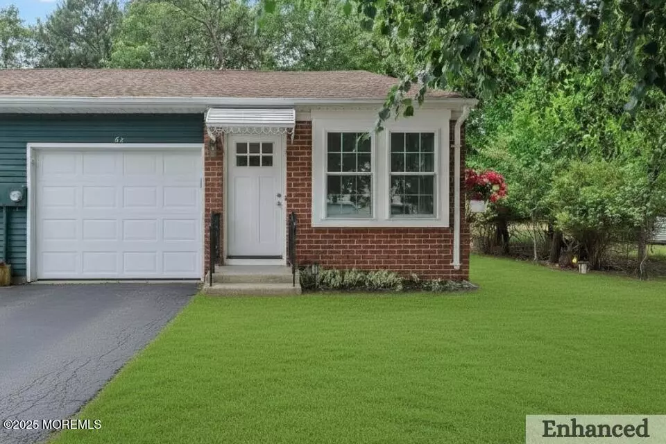 Whiting, NJ 08759,6 Bayberry Lane