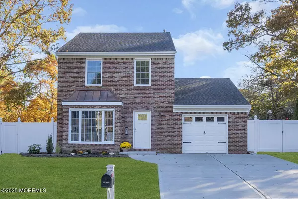 10 Buxton Court, Barnegat, NJ 08005