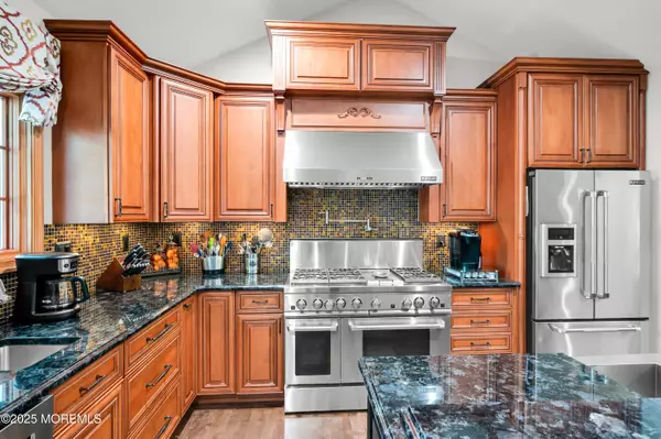 Red Bank, NJ 07701,24 Princeton Street