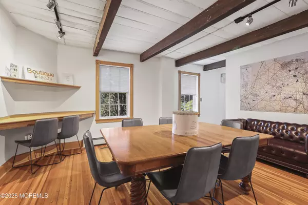 Shrewsbury Boro, NJ 07702,630 Broad Street #D