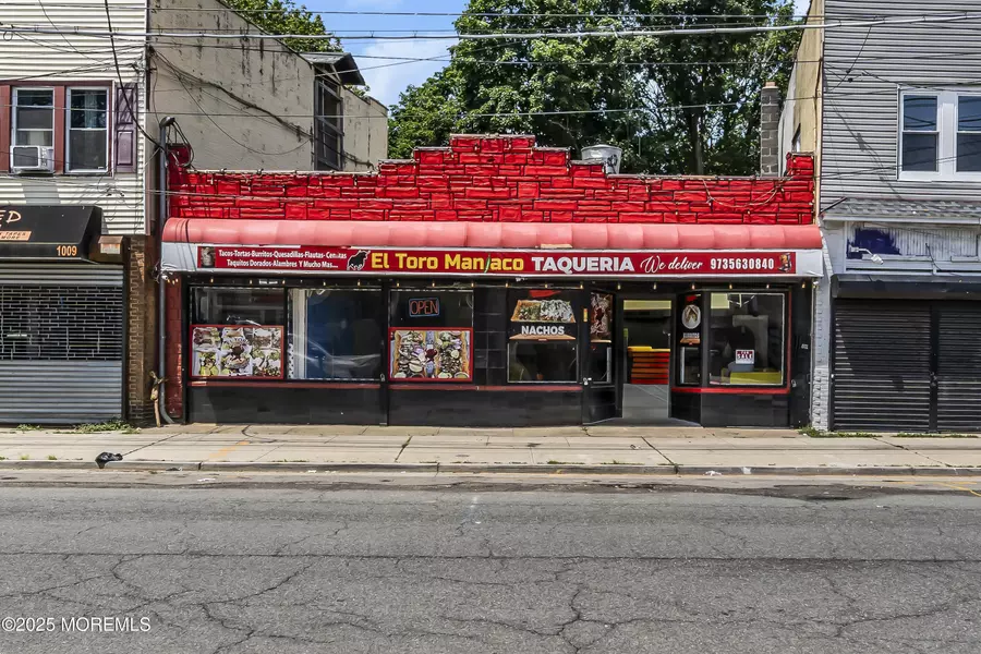 1011 E 2nd Street, Plainfield, NJ 07062