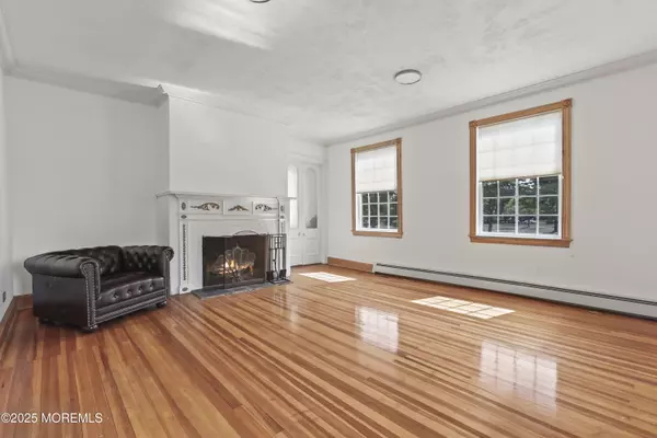 630 Broad Street #C, Shrewsbury Boro, NJ 07702