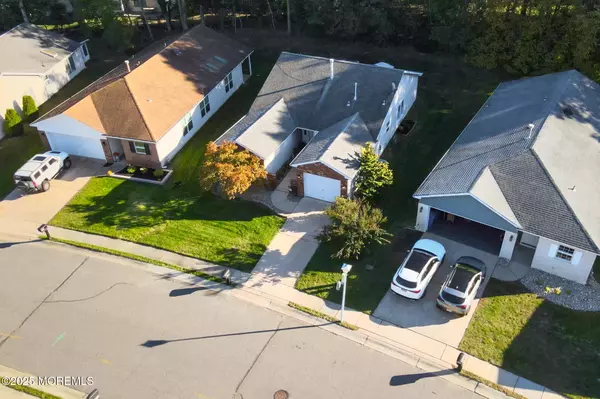 Toms River, NJ 08755,1392 Gleniffer Hill Road