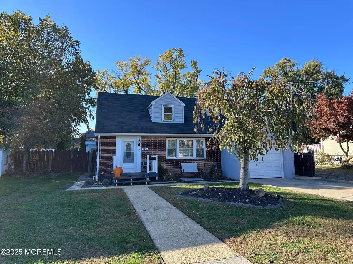 Matawan, NJ 07747,284 Broad Street