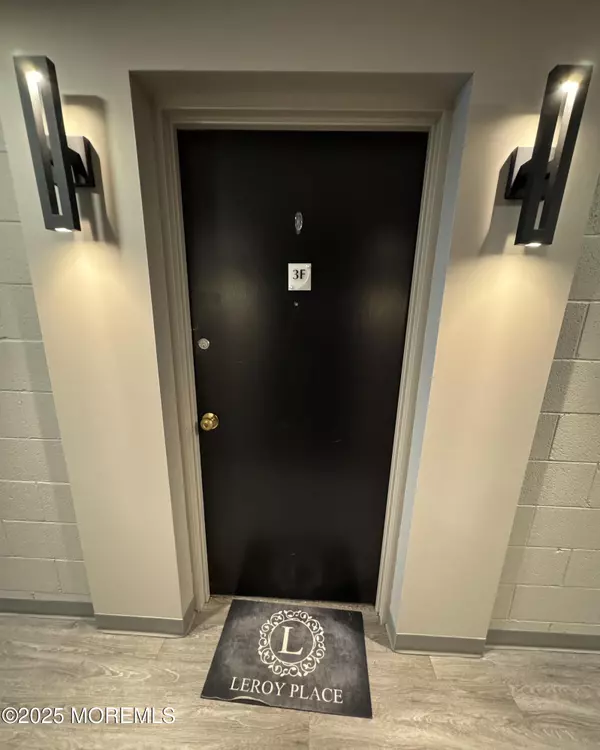 Red Bank, NJ 07701,21 Leroy Place #3F