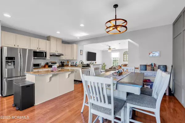 Cinnaminson, NJ 08077,1917 Lukas Court