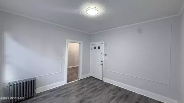 East Orange, NJ 07018,56 Lindsley Place #2