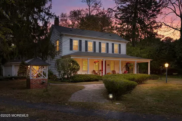 Atlantic Highlands, NJ 07716,139 Monmouth Avenue