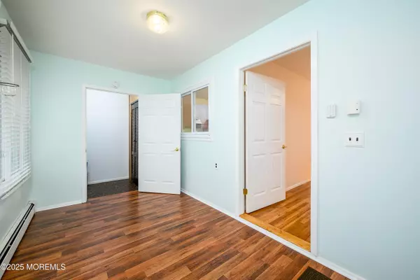 Toms River, NJ 08753,61 Parisian Drive