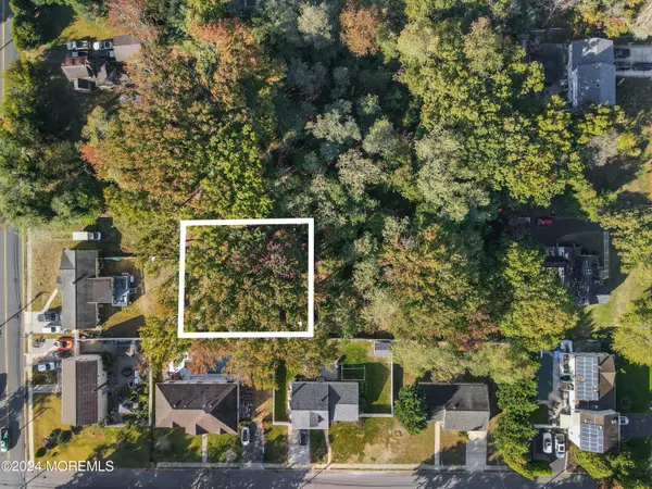 Oakhurst, NJ 07755,1903 Melville Street