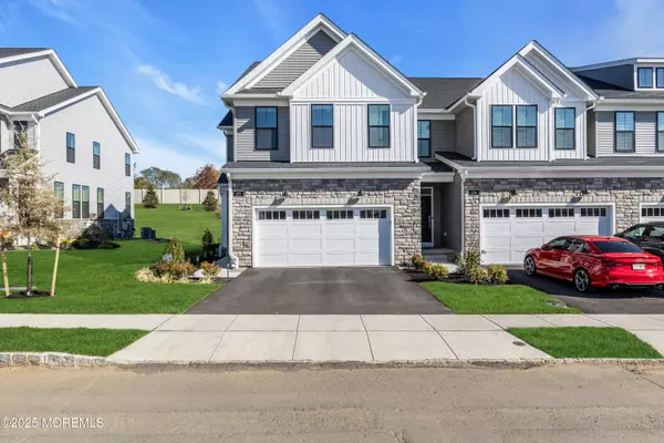 Manalapan, NJ 07726,172 Mustang Drive