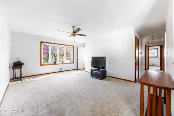 Sayreville, NJ 08872,8 Wilbur Terrace