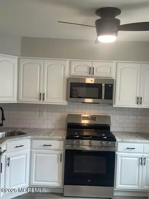 Jackson, NJ 08527,31 Renee Court