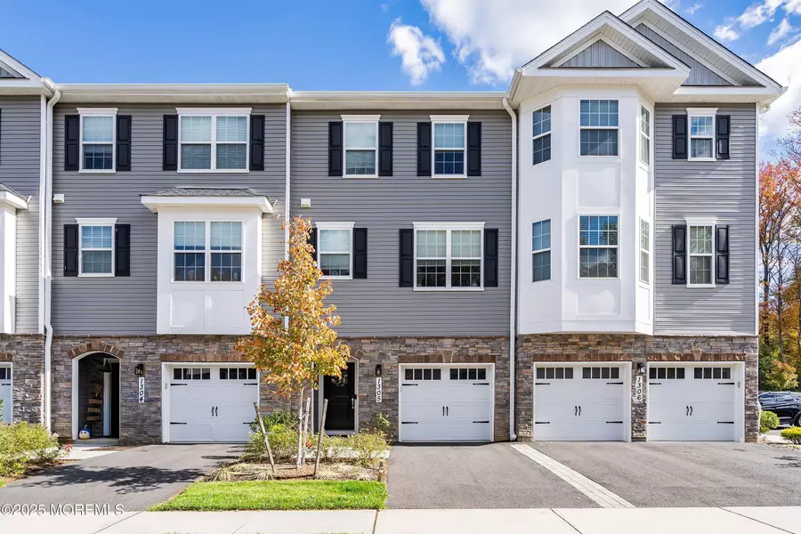 1305 Arose Lane, Middletown, NJ 07748