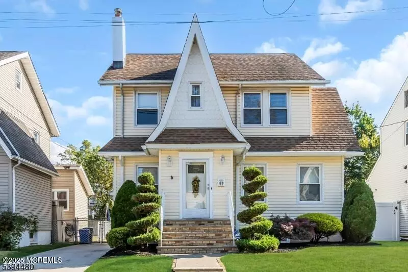 92 Fairway Avenue, Belleville, NJ 07109