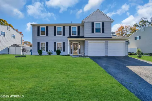 Howell, NJ 07731,46 Berkshire Drive