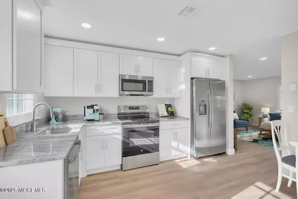 Lakewood, NJ 08701,1146 Argyll Circle #B