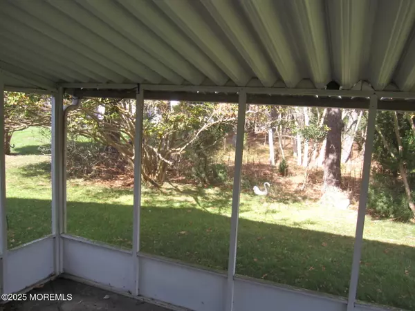 Toms River, NJ 08757,367 Port Royal Drive